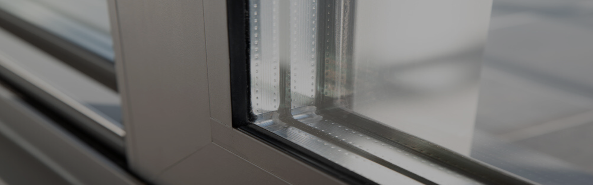 Slider, Glaziers in East London